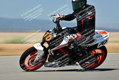 media/May-31-2025-Classic Track Day (Sat) [[da23ab3028]]/Group B/Session 2 (Turns 1 and 3)/
